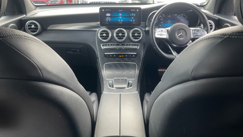 Mercedes-Benz GLC 300d 4Matic AMG Line Premium 5dr 9G-Tronic Diesel Estate